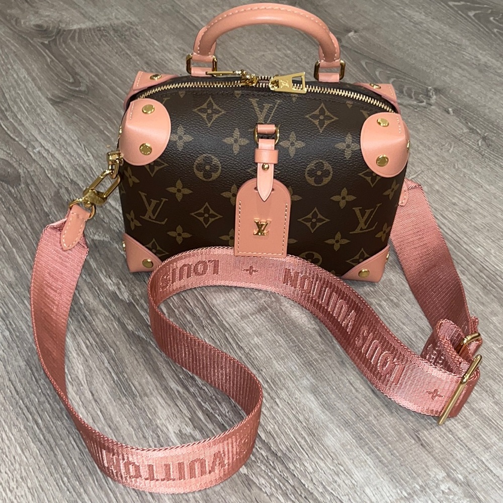 Authentic LV. Worn once. No damages. Exclusive piece. Sold out